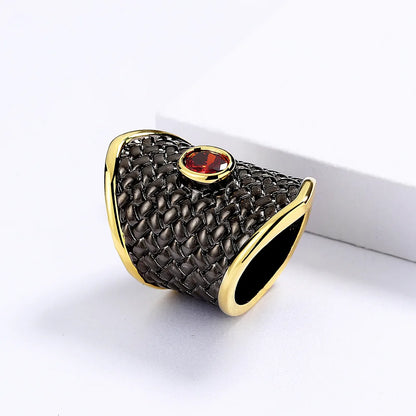 Exaggerated Black Gold Red Zircon 925 Stamp Irregular Geometric Shape Ring