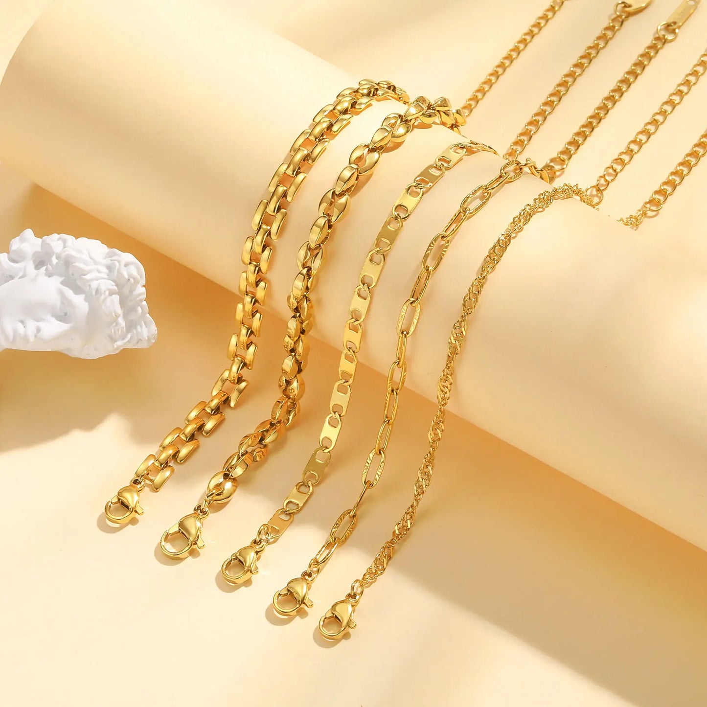 DANA Gold Link Bracelet