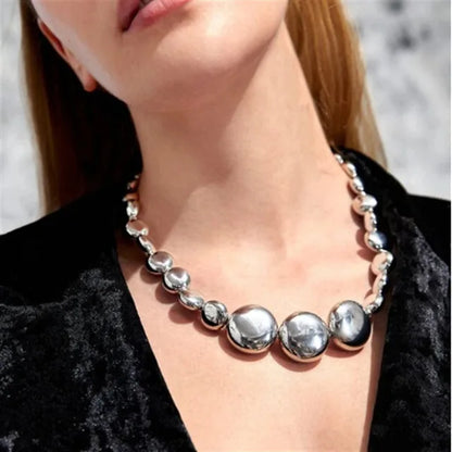 Vintage Hyperbole Bead Pearls Necklace Jewelry