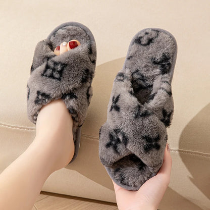 DANA Fluffy Slippers