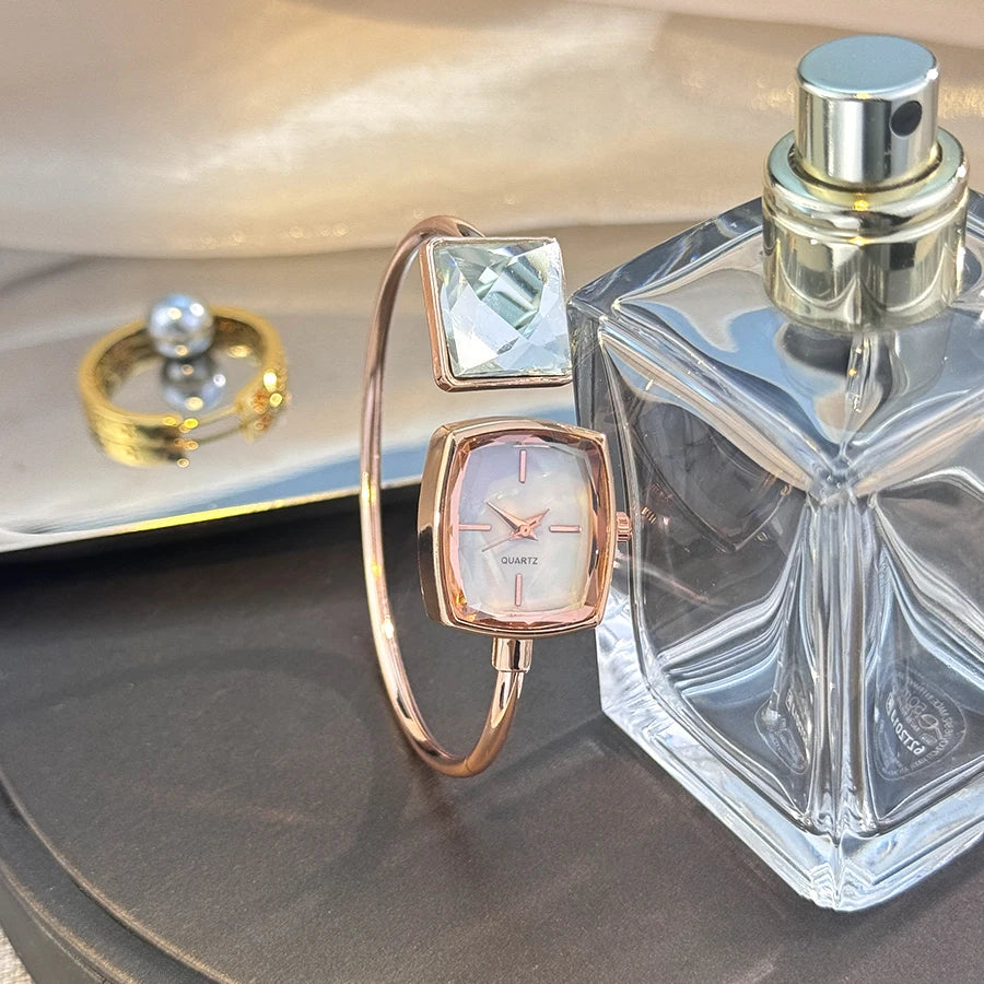 Big Diamond Bracelet Small Sugar Cube High-end Sense niche Quartz Watch