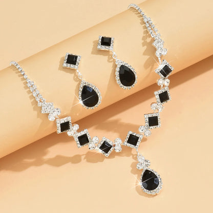 Claw Chain Geometric Droplet Necklace Set