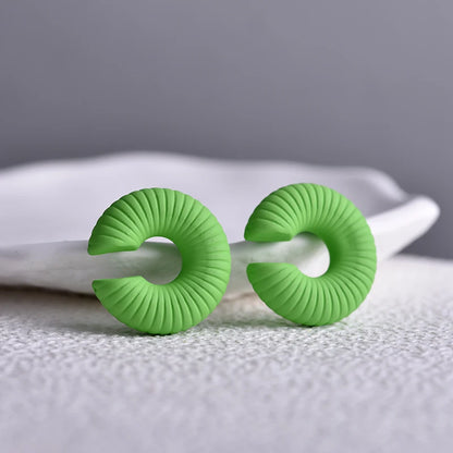 DANA Round Circle Clip Earrings