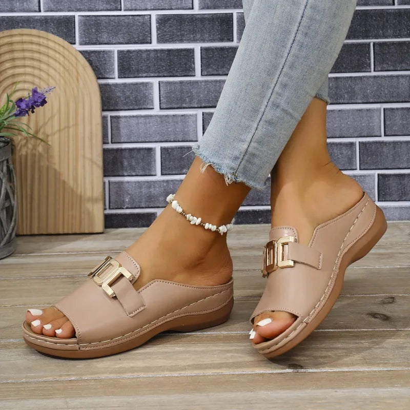 Casual Thick Bottom Metal Buckle Fish Mouth Slippers