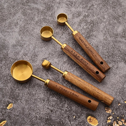 Wooden Handle Stainless Steel Measuring Cups Spoons