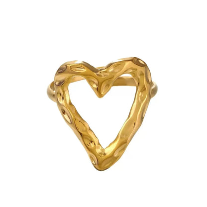 DANA Three-dimensional M Letter Ring
