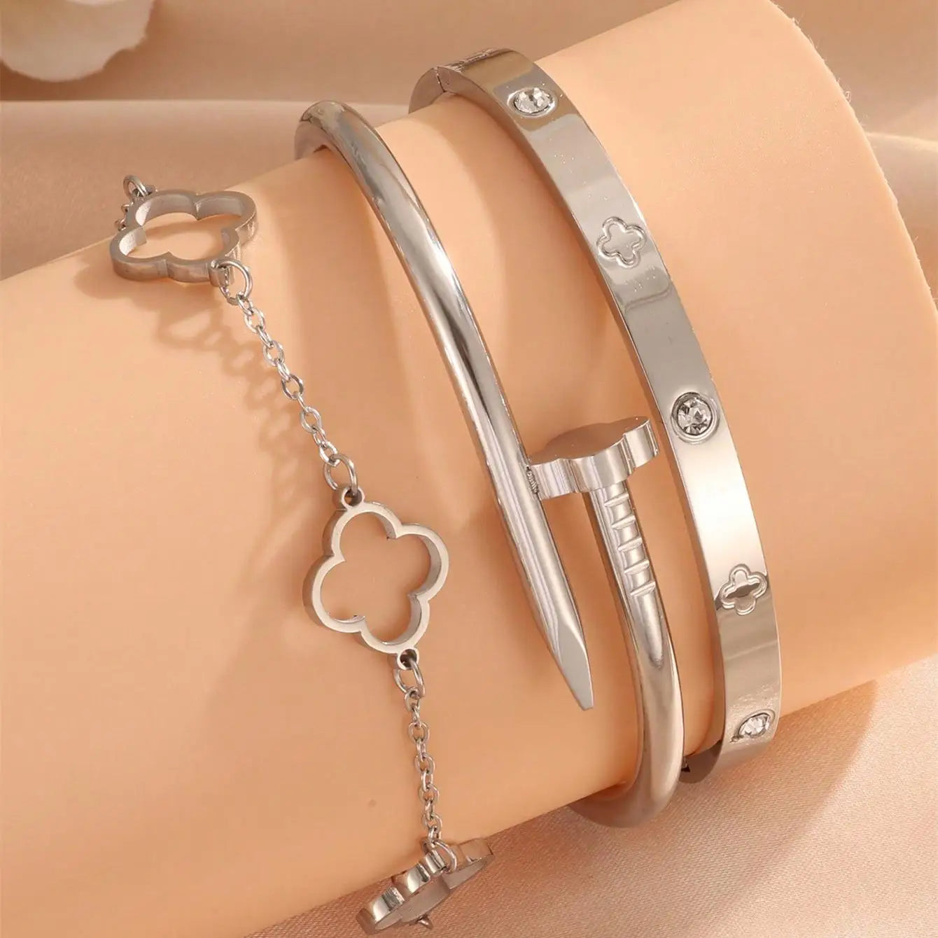 DANA 3PCS French Lucky Clover Bracelet