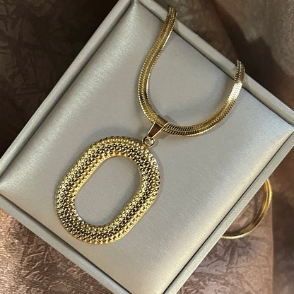 Exaggerated Punk Big Round O Shaped Necklace