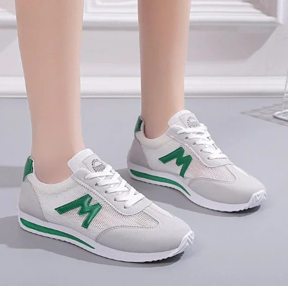 Round Head Deep Mouth Cross Lace Casual Sports Sneakers