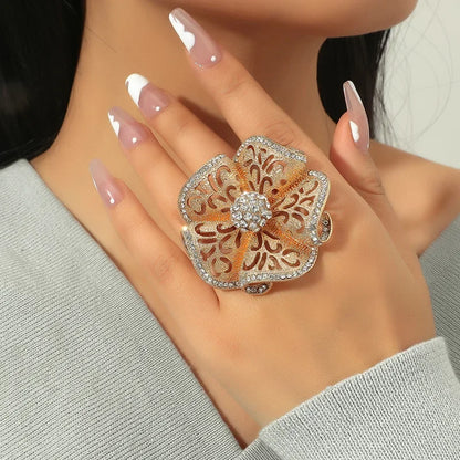 Luxury Big Flower Zircon Classic Hollow Gold Adjustable Ring
