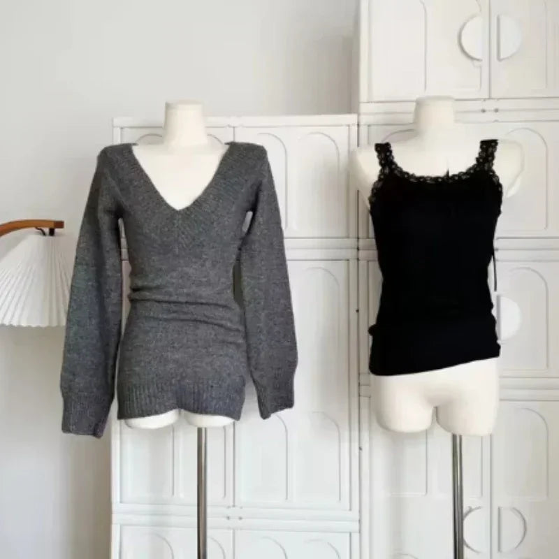 Suéter de cuello en V coqueto, manga larga, estilo pullover