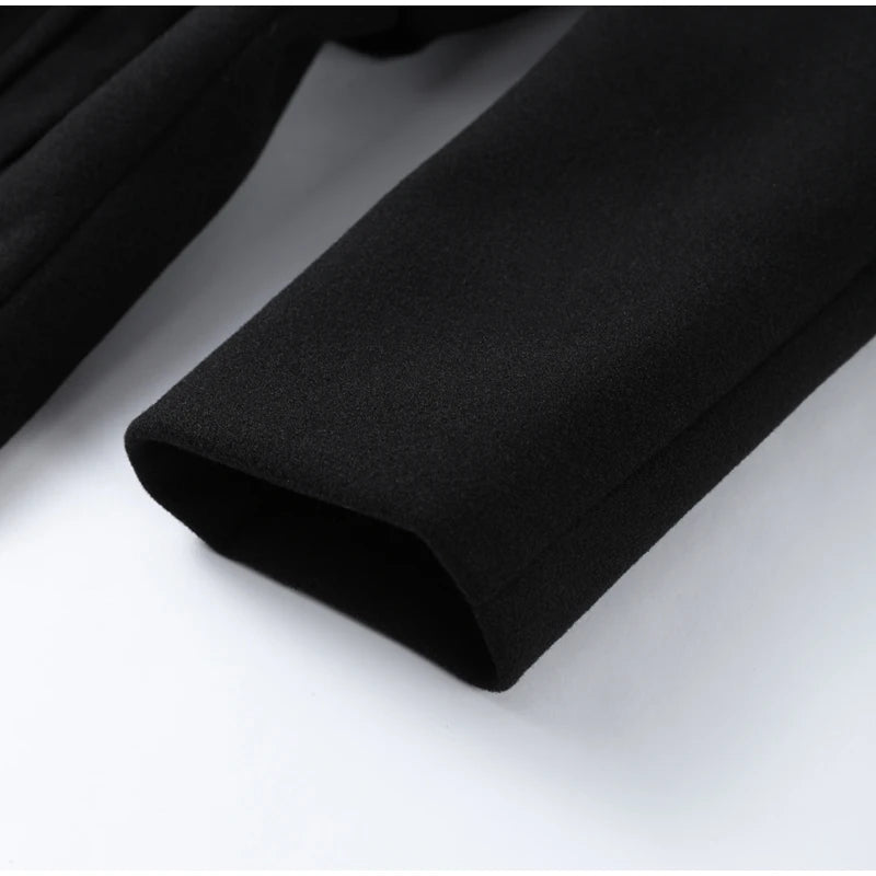 Elegantes abrigos de piel de manga larga