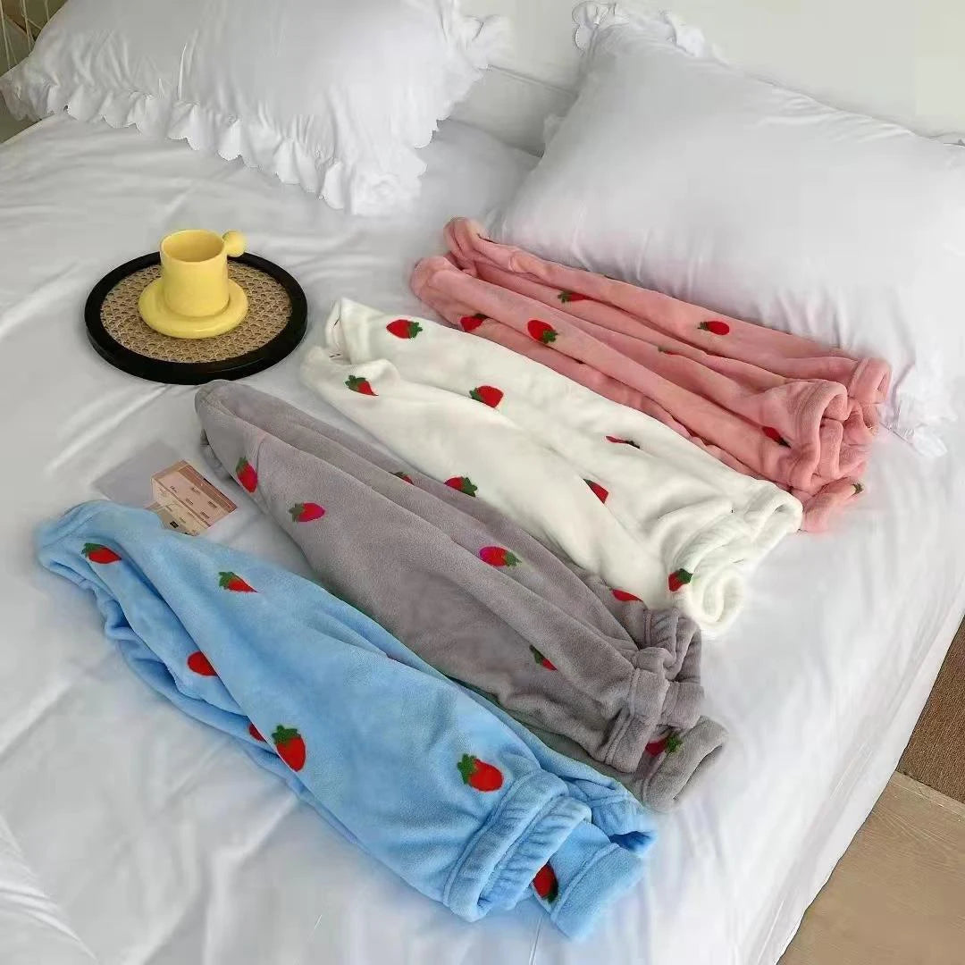 Soft Comfortable Velvet Jacquard Warm Sleepwear Pajama Sets