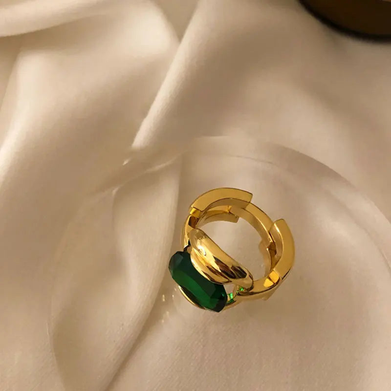 Elegant Green Crystal Stone Gold Engagement Rings