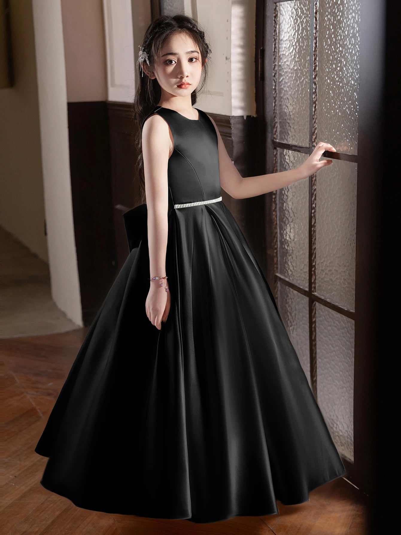 Black Long Dress For Teenage Big Bow Bridesmaid Dress