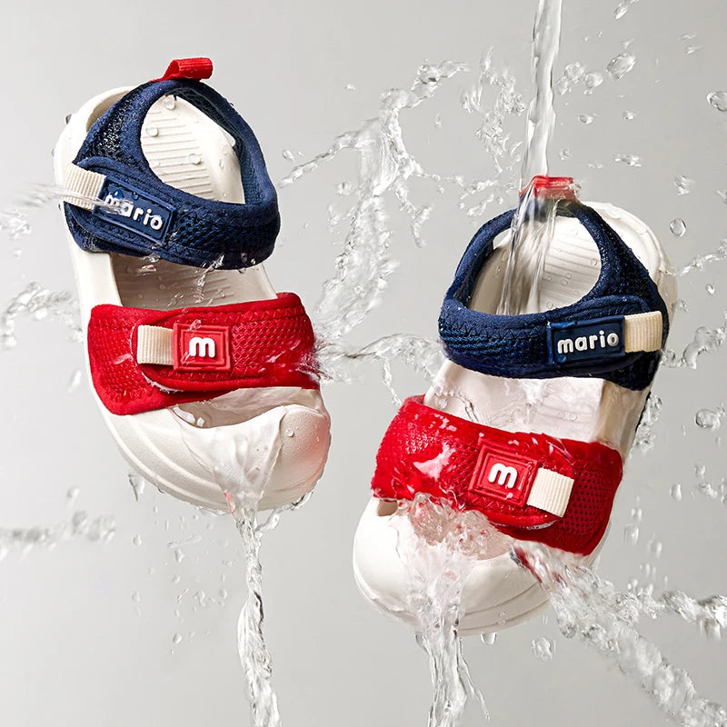 Cheerful Mario sports sandals for kids