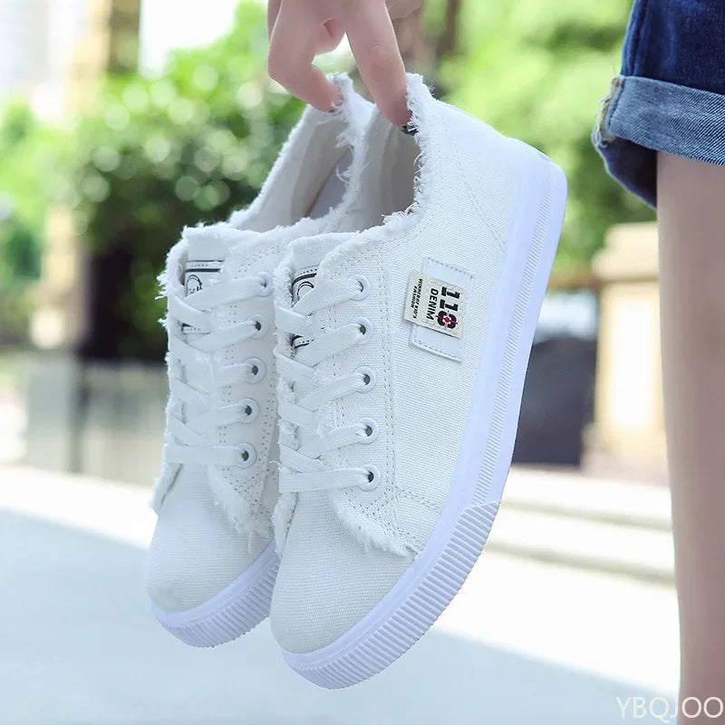 Canvas Sports Flat Light Sneakers