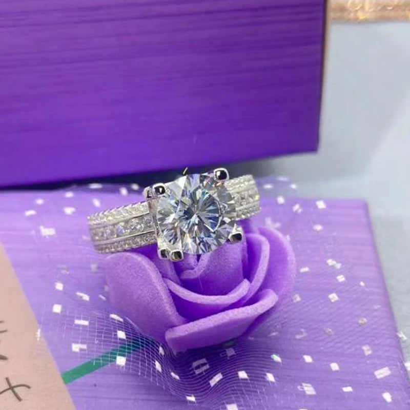 خاتم مويسانيت حقيقي 2 قيراط 8 مم