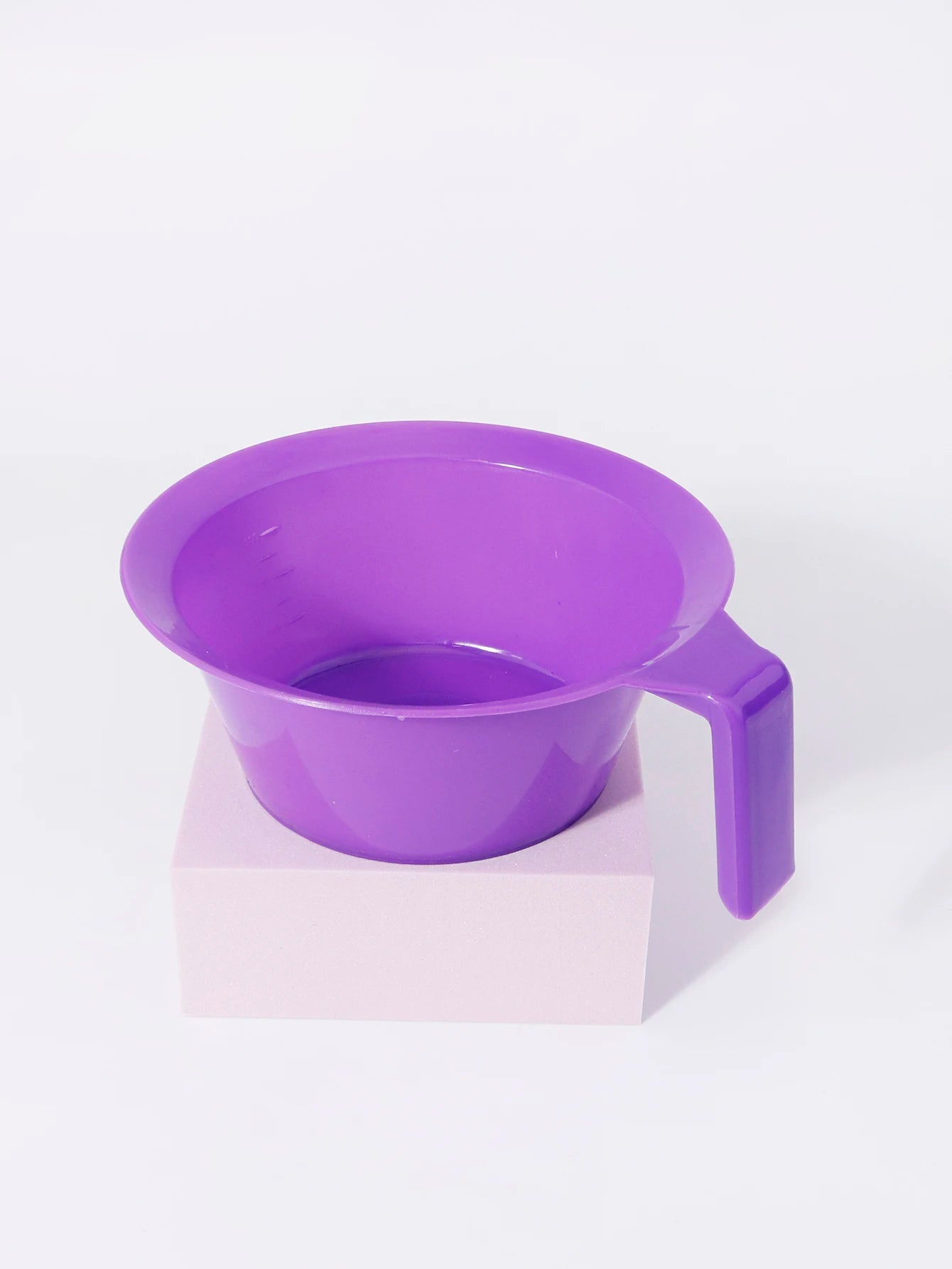 Professional dye mixing bowl