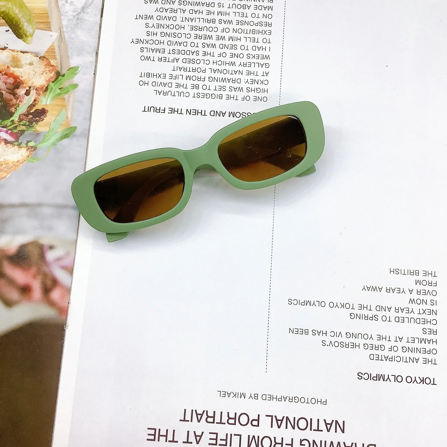 Cute Vintage Frosted Rectangle Sunglasses