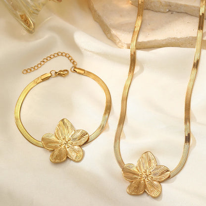 Stainless Steel Flower Pendant Jewelry Set