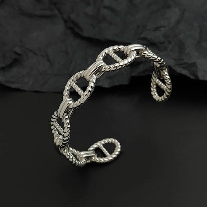 Creative integrated molded patterned stainless steel bracelet
