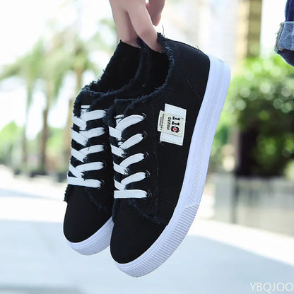 Canvas Sports Flat Light Sneakers