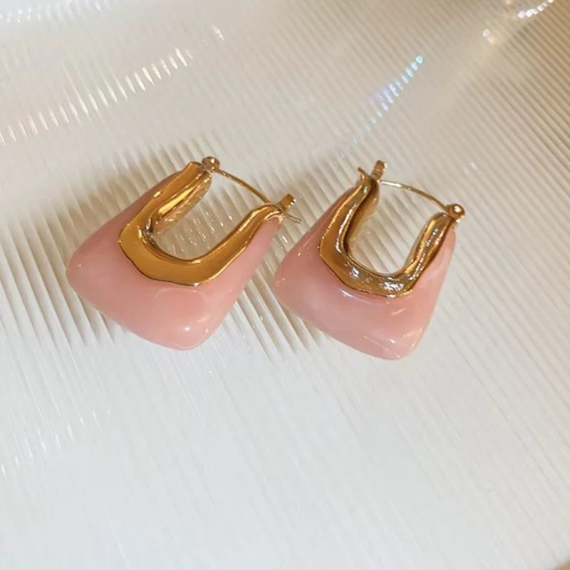 U-Shaped Hoop Golden Earring