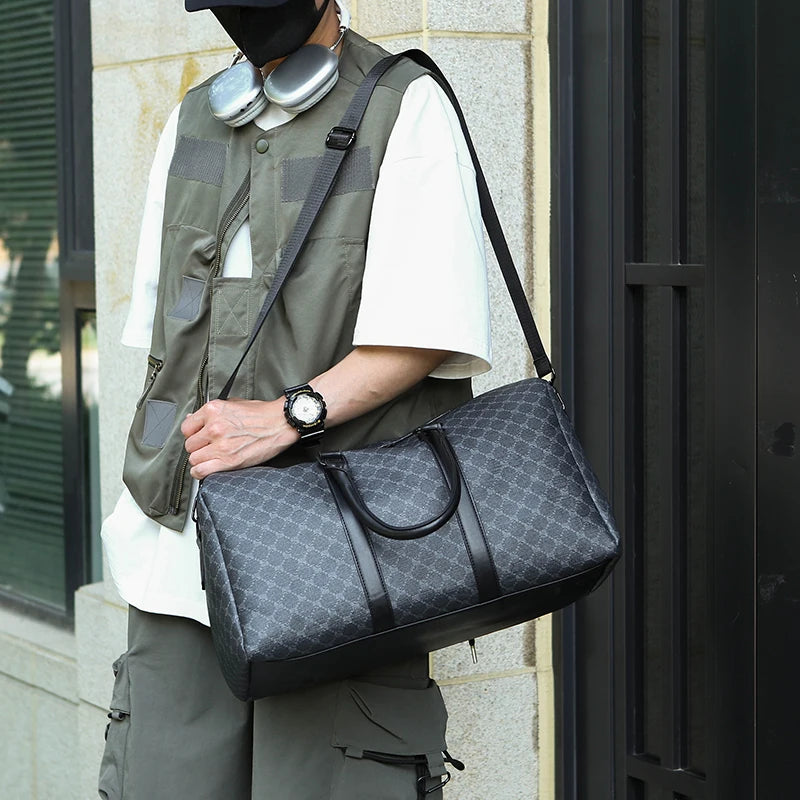 Black Traveling Large Capacity Bag