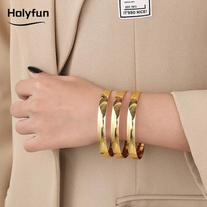 18K Gold Plated Stainless Steel Bangle Bracelet
