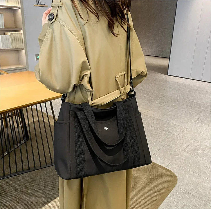Large Capacity Nylon Crossbody Casual Messenger Shoulder Bag