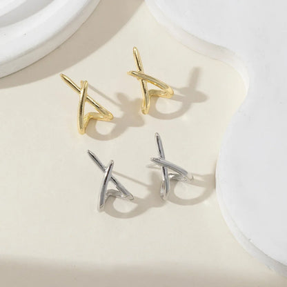 DANA Cross Stud Earrings