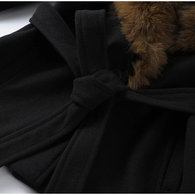 Elegantes abrigos de piel de manga larga