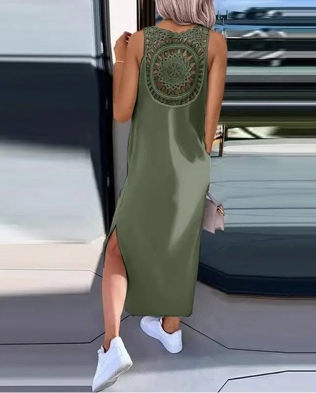 Vestido sexy sin mangas con aberturas