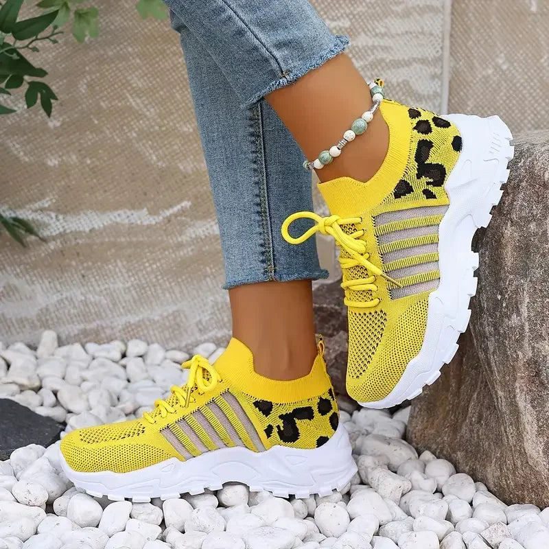 Breathable casual sneakers