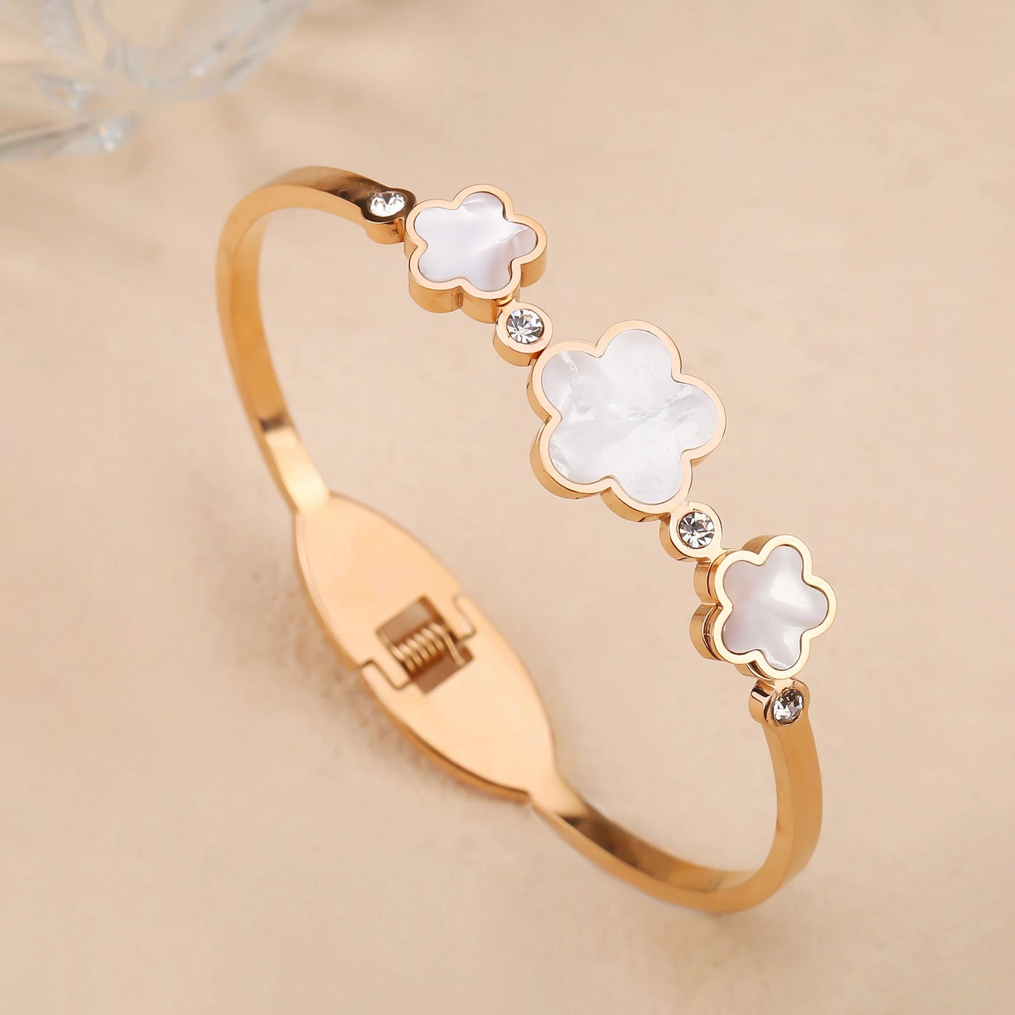 Shell Five-Leaf Flower Stainless Steel Bracelet