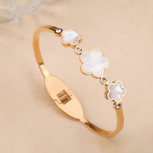 Shell Five-Leaf Flower Stainless Steel Bracelet