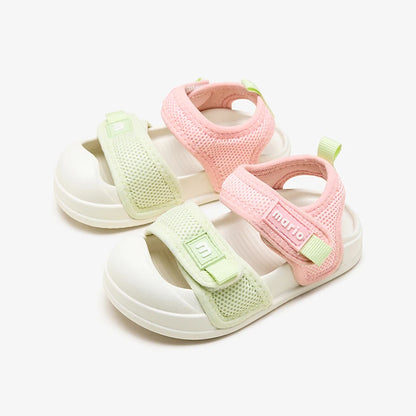 Cheerful Mario sports sandals for kids