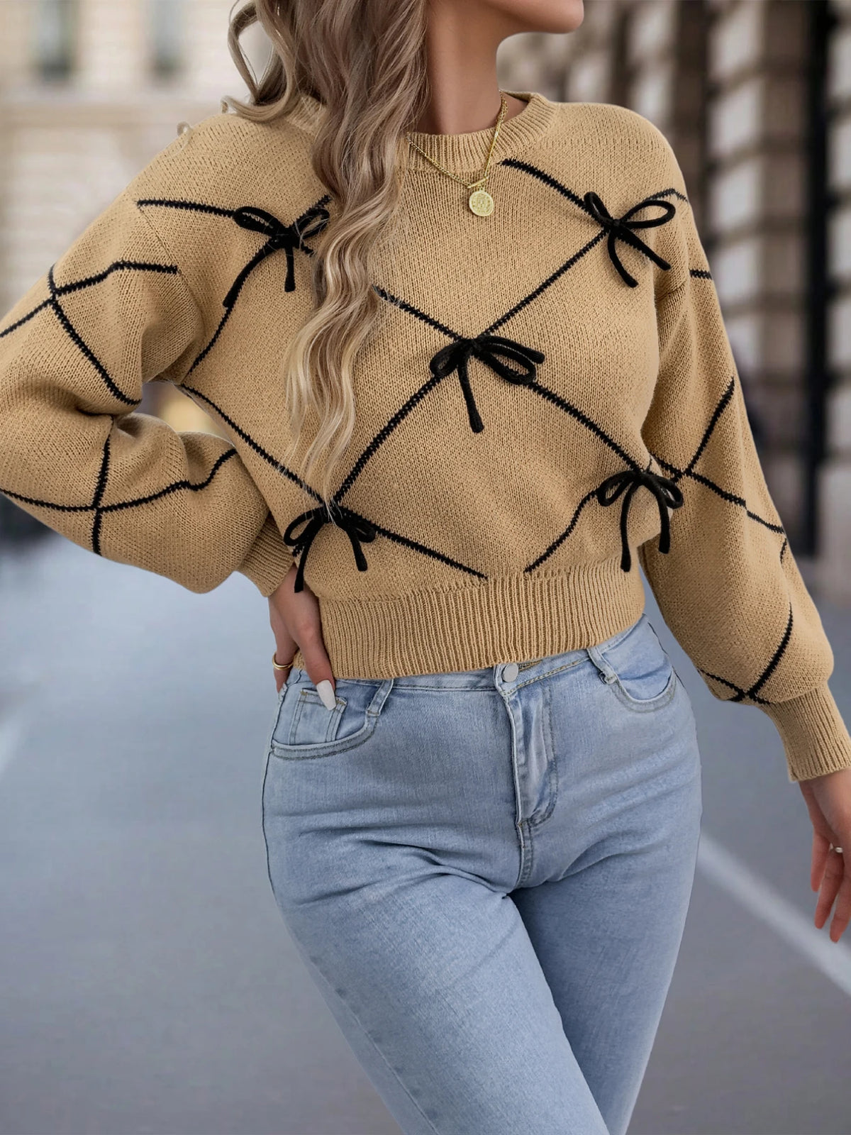 Contrasting Bow Knitted Casual Round Neck Lantern Long Sleeve Sweaters