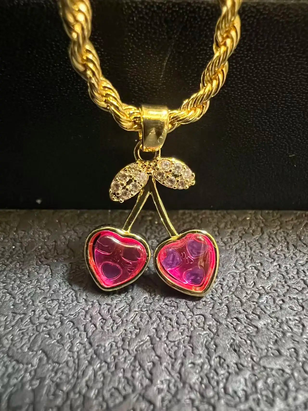 18K Gold Rope Chain Heart Pendant Necklace