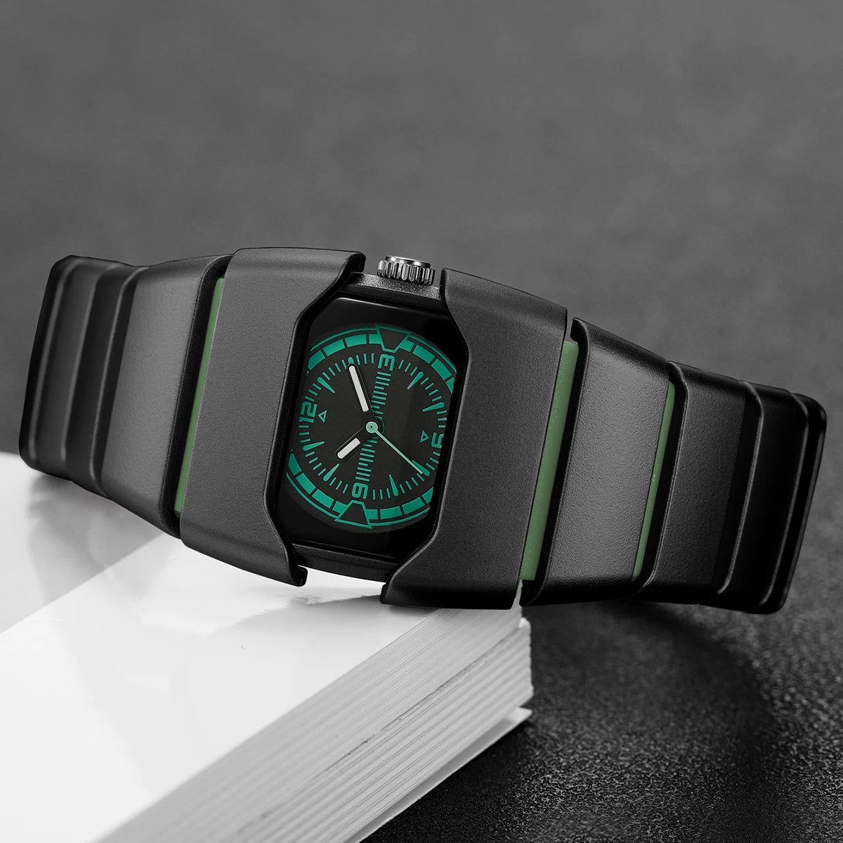 Plastic Strap Quartz Sports Watch