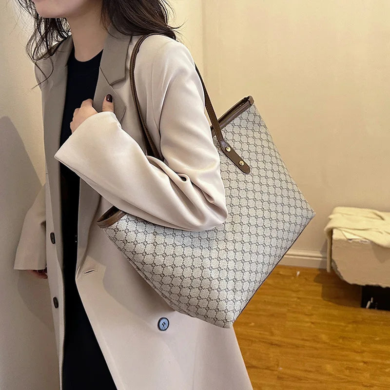 Leather Commuting Versatile Bag