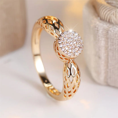 White Zircon Round Stone Hollow Metal Vintage Gold Rings
