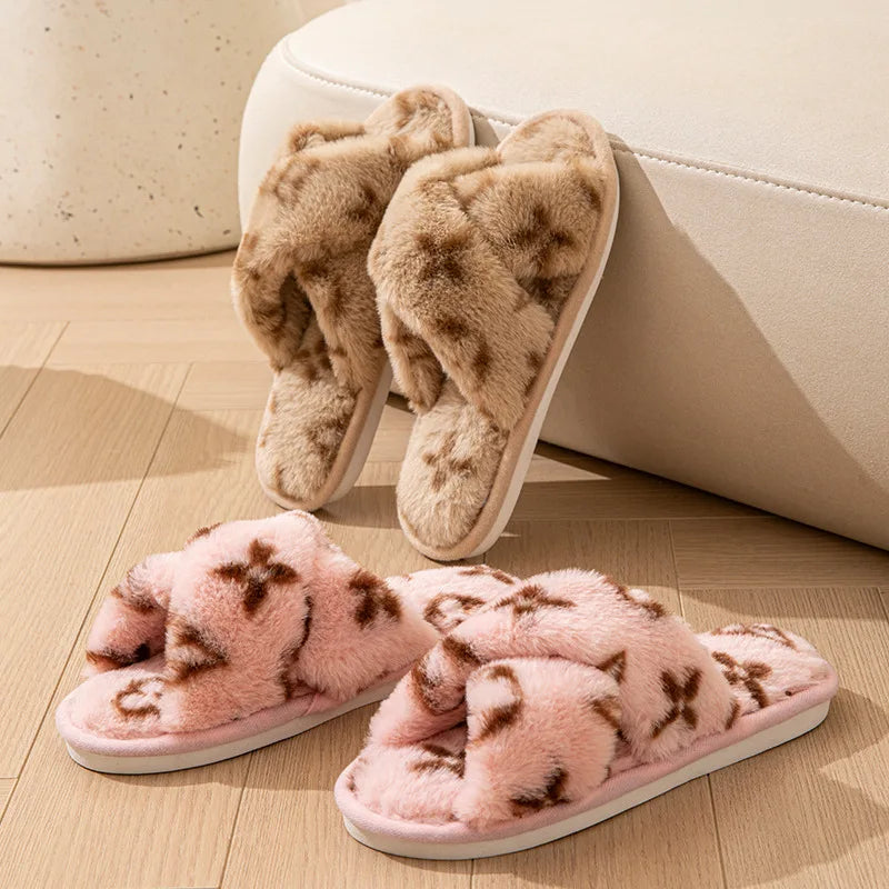 DANA Fluffy Slippers