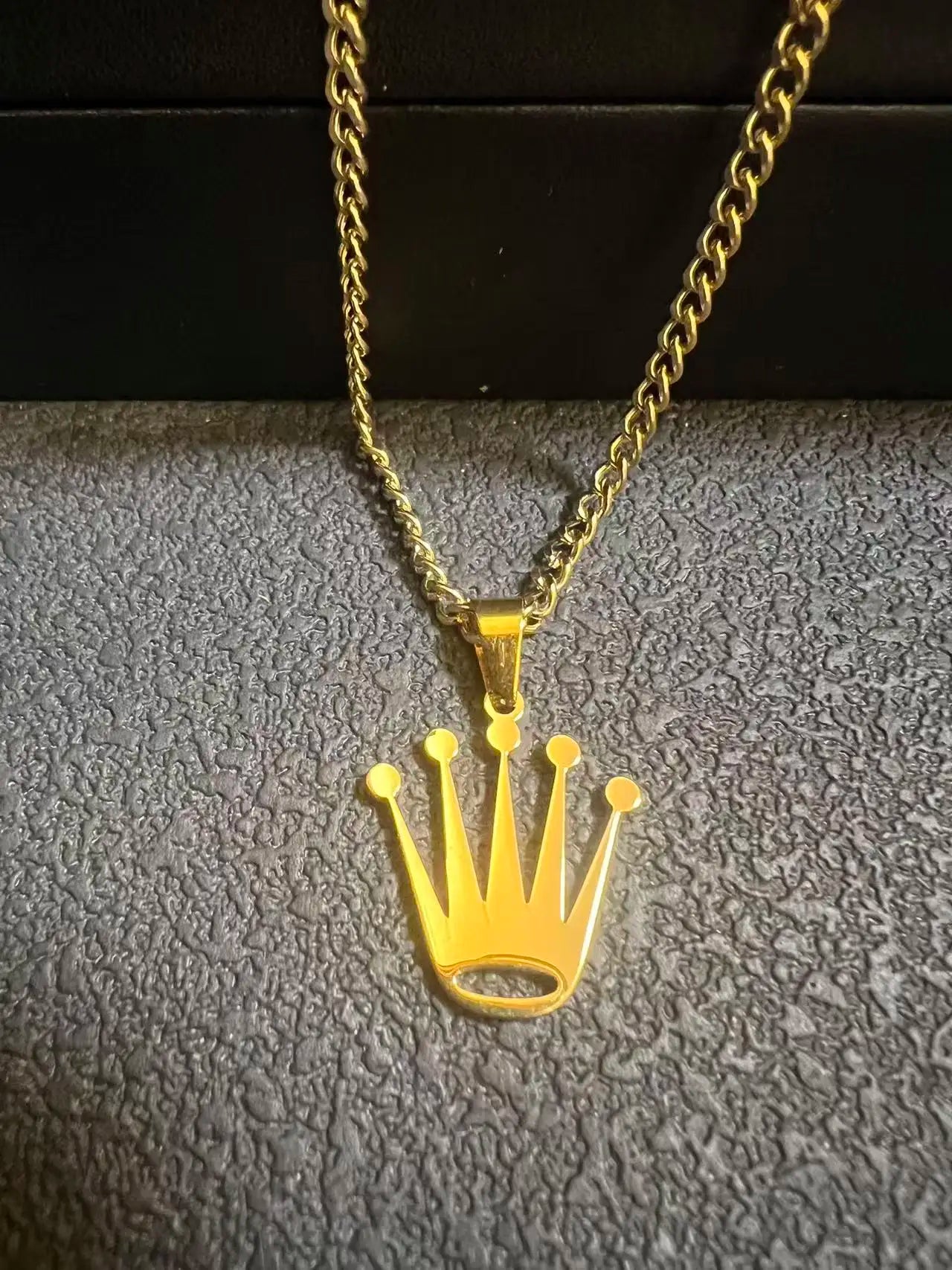 18K Gold Rope Chain Heart Pendant Necklace