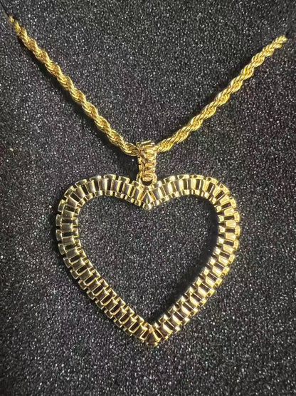 18K Gold Rope Chain Heart Pendant Necklace