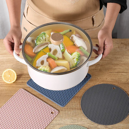 2/4 PCS Heat Resistant Silicone Mat