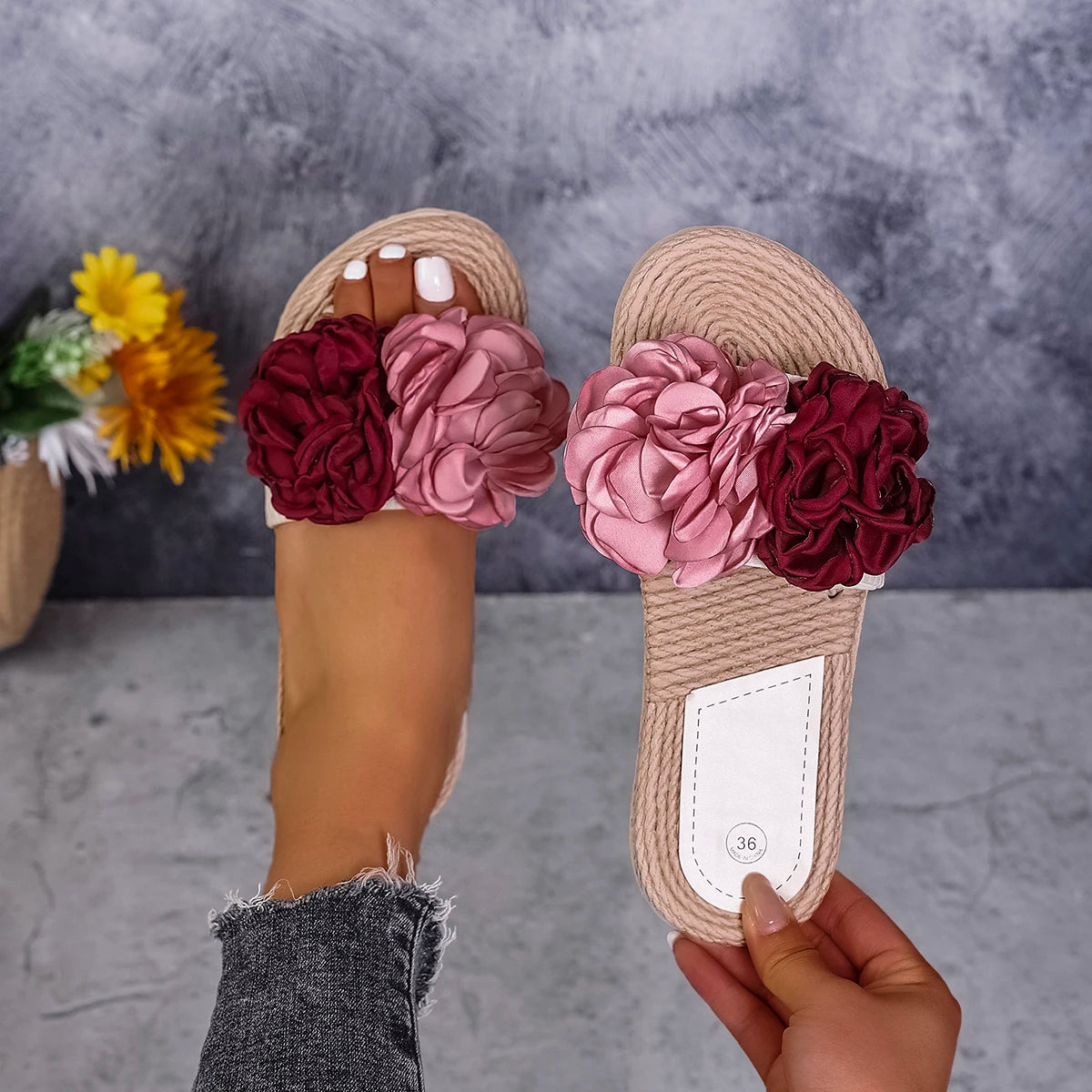Large Flower Lightweight Non-Slip Flat Slippers