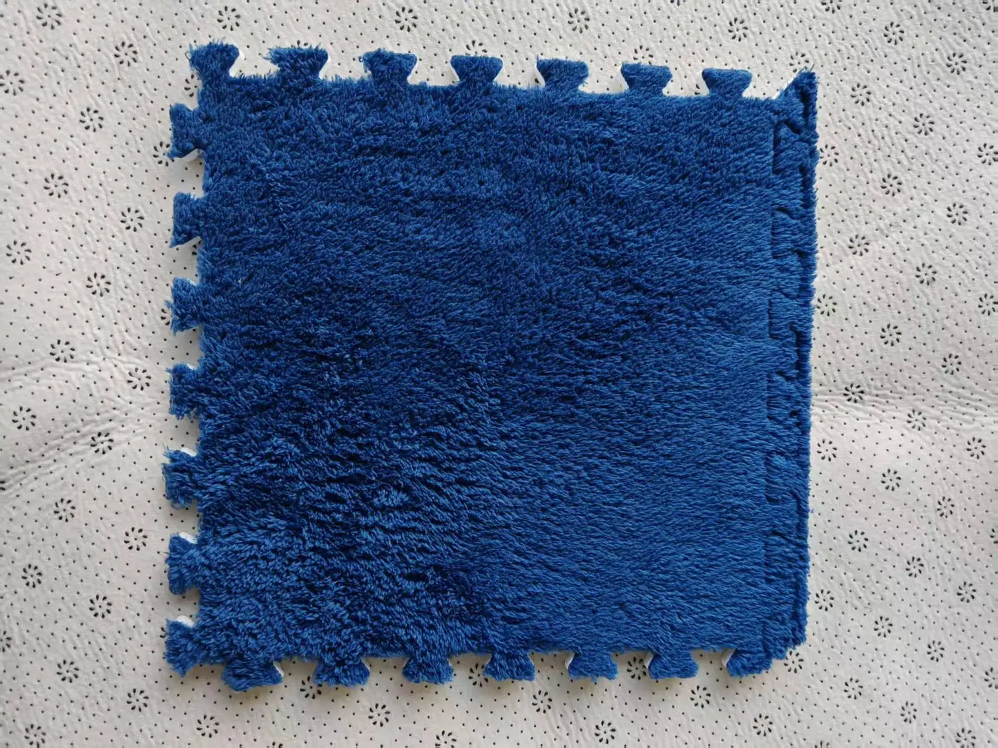 30*30CM Soft Plush Children Kids Rug Play Mat Puzzle Carpet