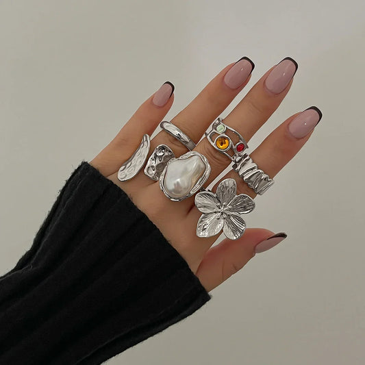 Irregular Exaggerated Metal Flower Open Rings